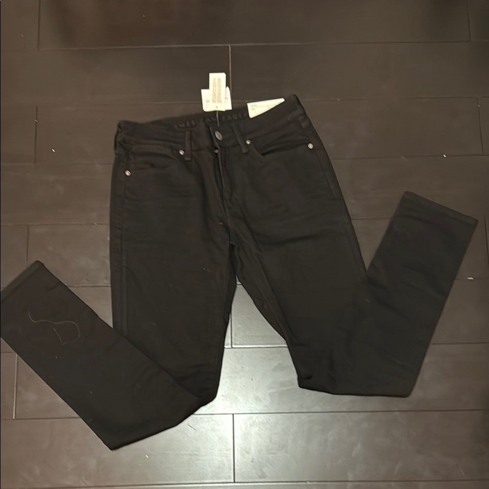 American Eagle Outfitters 30x 32 men’s Black Skinny Jeans!